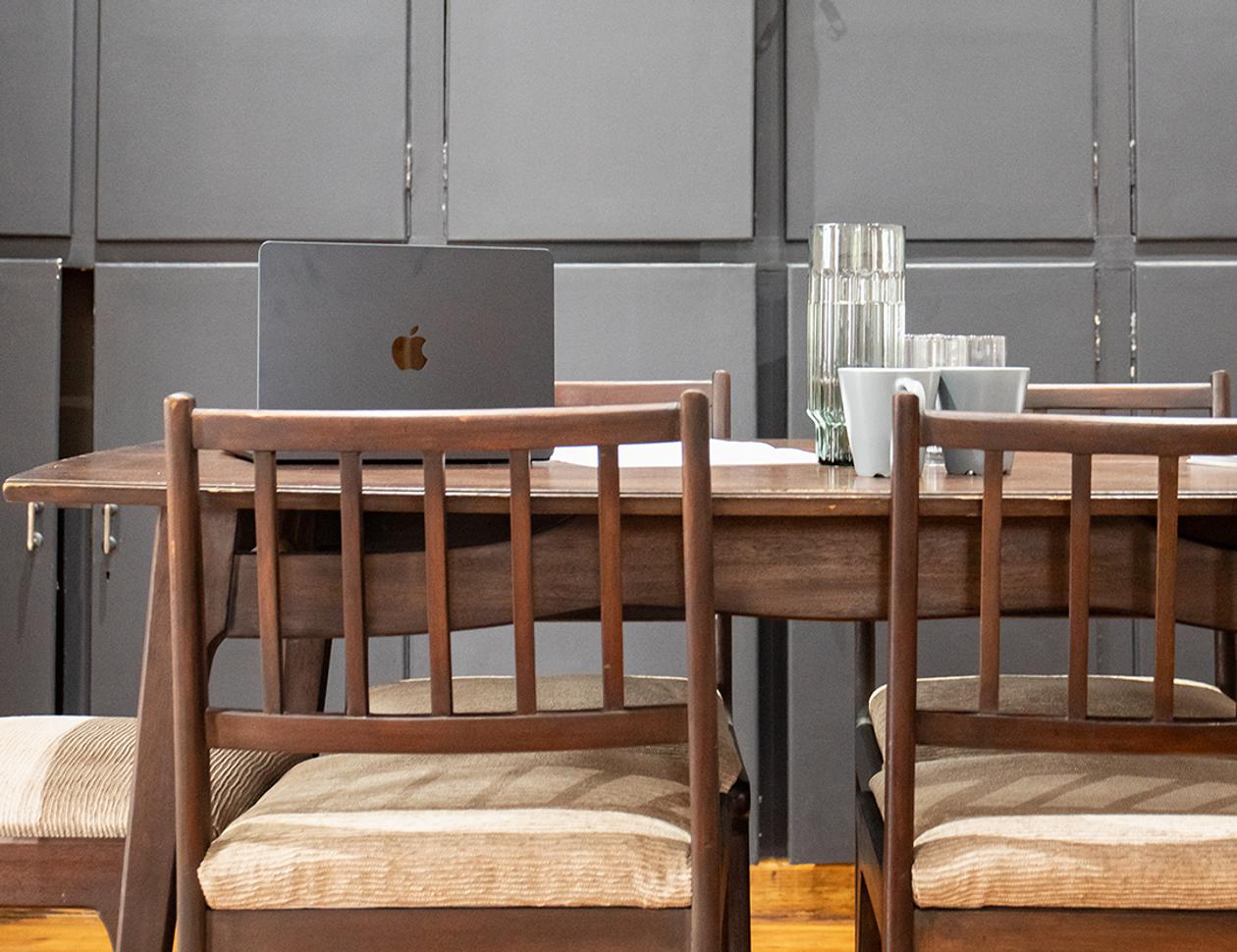 Close-up of dining and meeting area setup at Kanwerk